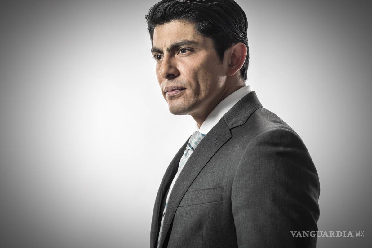 Víctor García triunfa en la actuación y planea regresar a la música