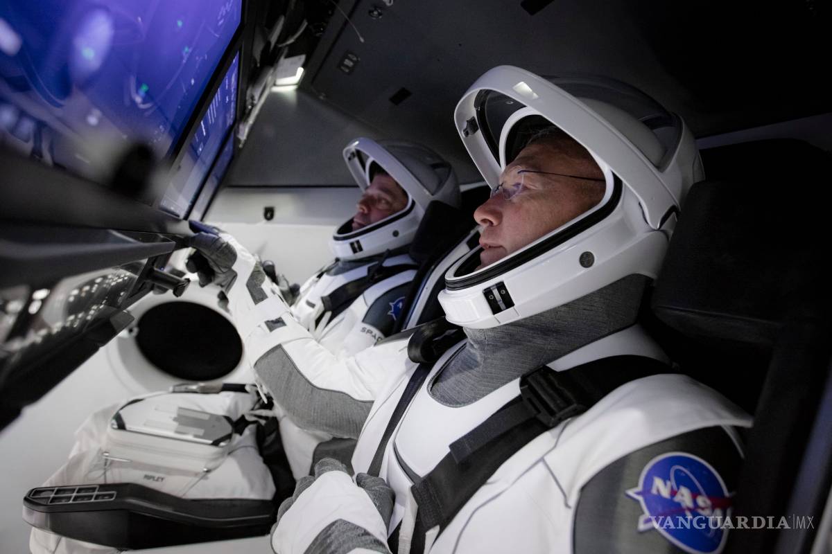 La compañía SpaceX lanzará su primer vuelo espacial tripulado