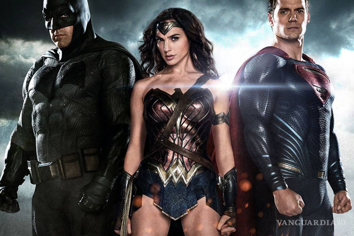‘Batman v Superman’ es el mejor estreno de una película de superhéroes