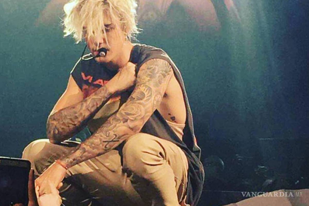 Justin Bieber presume libro para colorear... 'hentai'