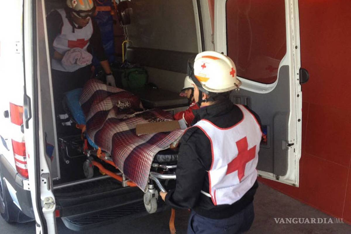 Muere sexagenario tras caída en el centro de Saltillo