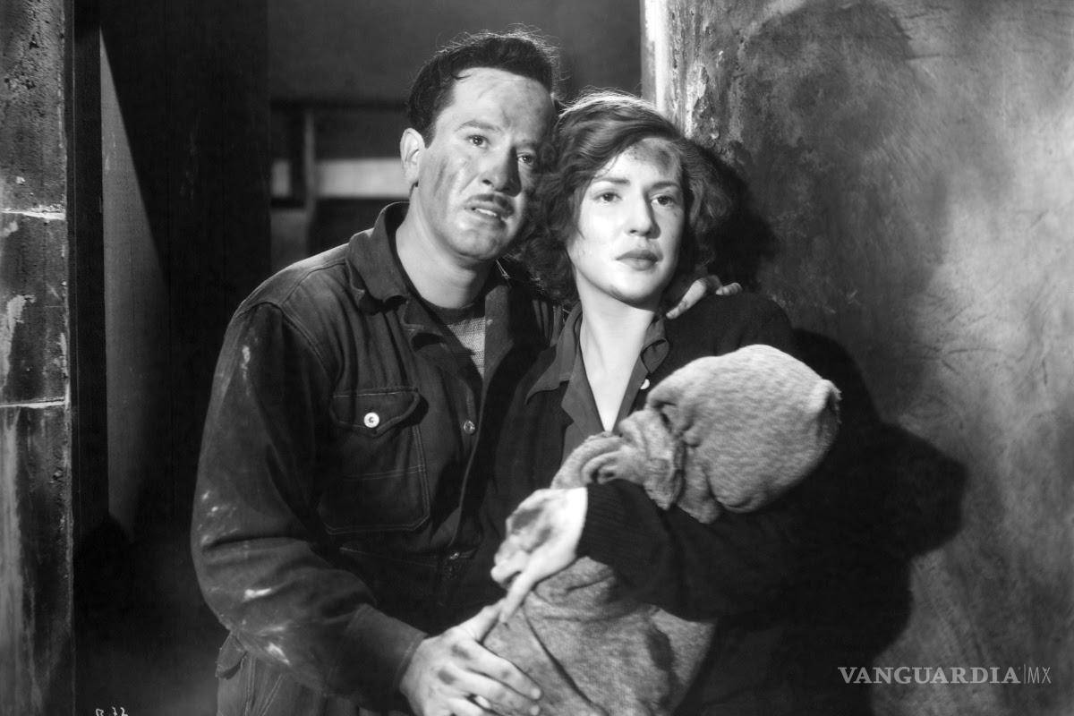 ‘También voy a morir en un accidente de avión’... Pedro Infante predijo su muerte en funeral de Blanca Estela Pavón (video)