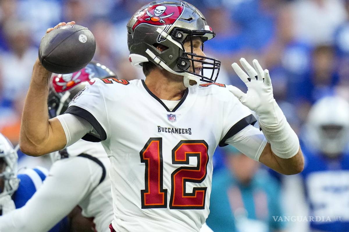 Jugadores de NFL nombran a Tom Brady el mejor jugador de la temporada 2022