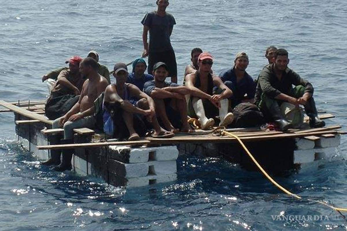 Rescatan en QRoo a 18 balseros cubanos; 9 más murieron