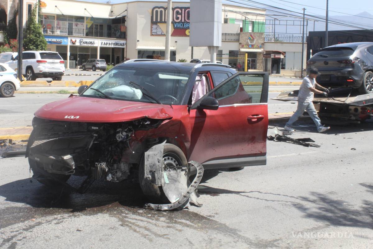 Saltillo: aparatoso choque al norte de la ciudad