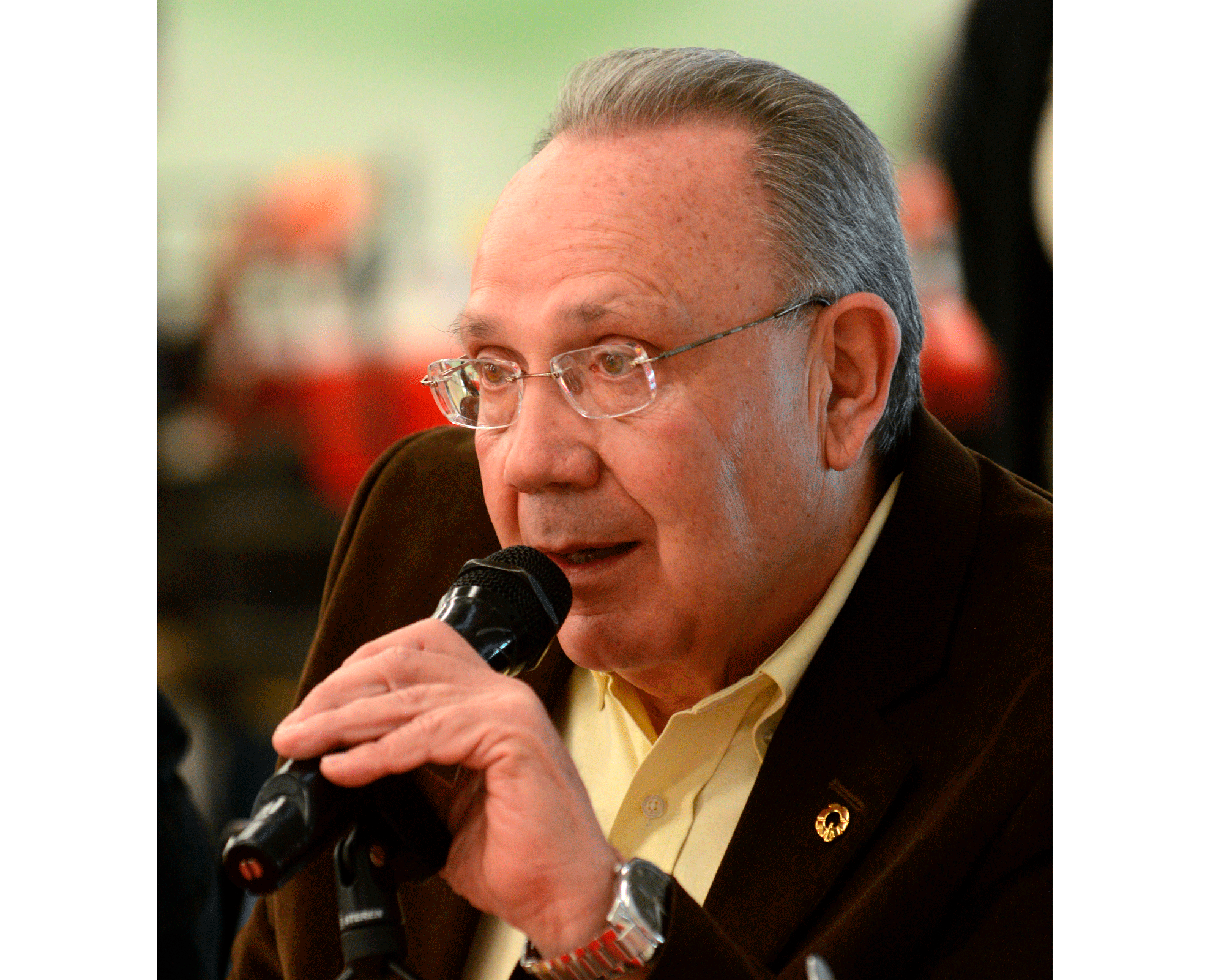 Va Everardo Padilla a presidencia de UOECS