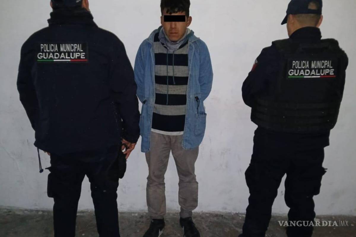 Joven es detenido en NL por retener a su papá y amenazarlo de muerte para exigirle dinero