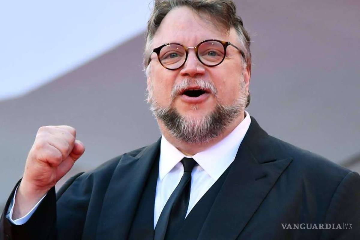 Lo vuelve a hacer; del Toro ofrece ayuda a selección mexicana femenil de Hockey