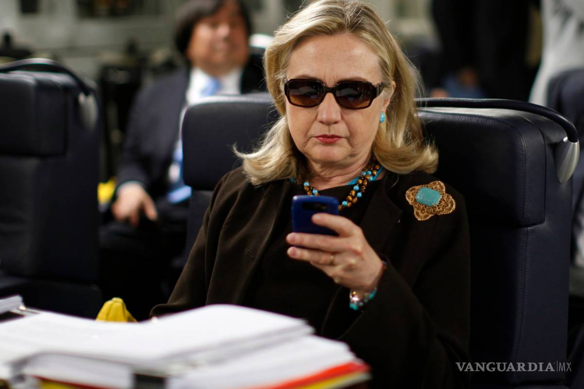 Departamento de Estado reabre el caso de Hillary Clinton