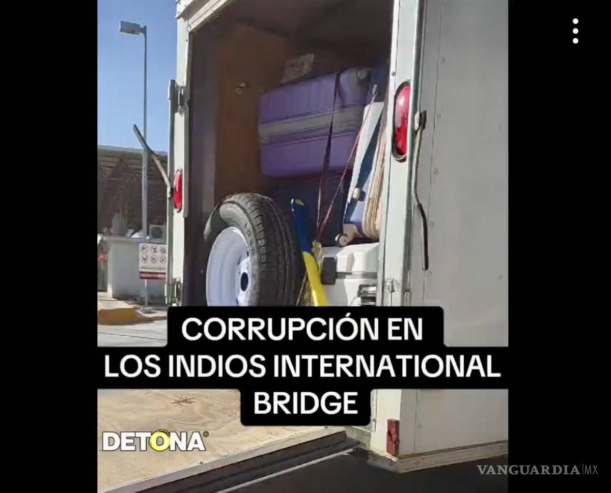 $!Foto captada del video en el cruce de Brownsville, Tx. hacia Matamoros, Tamps.