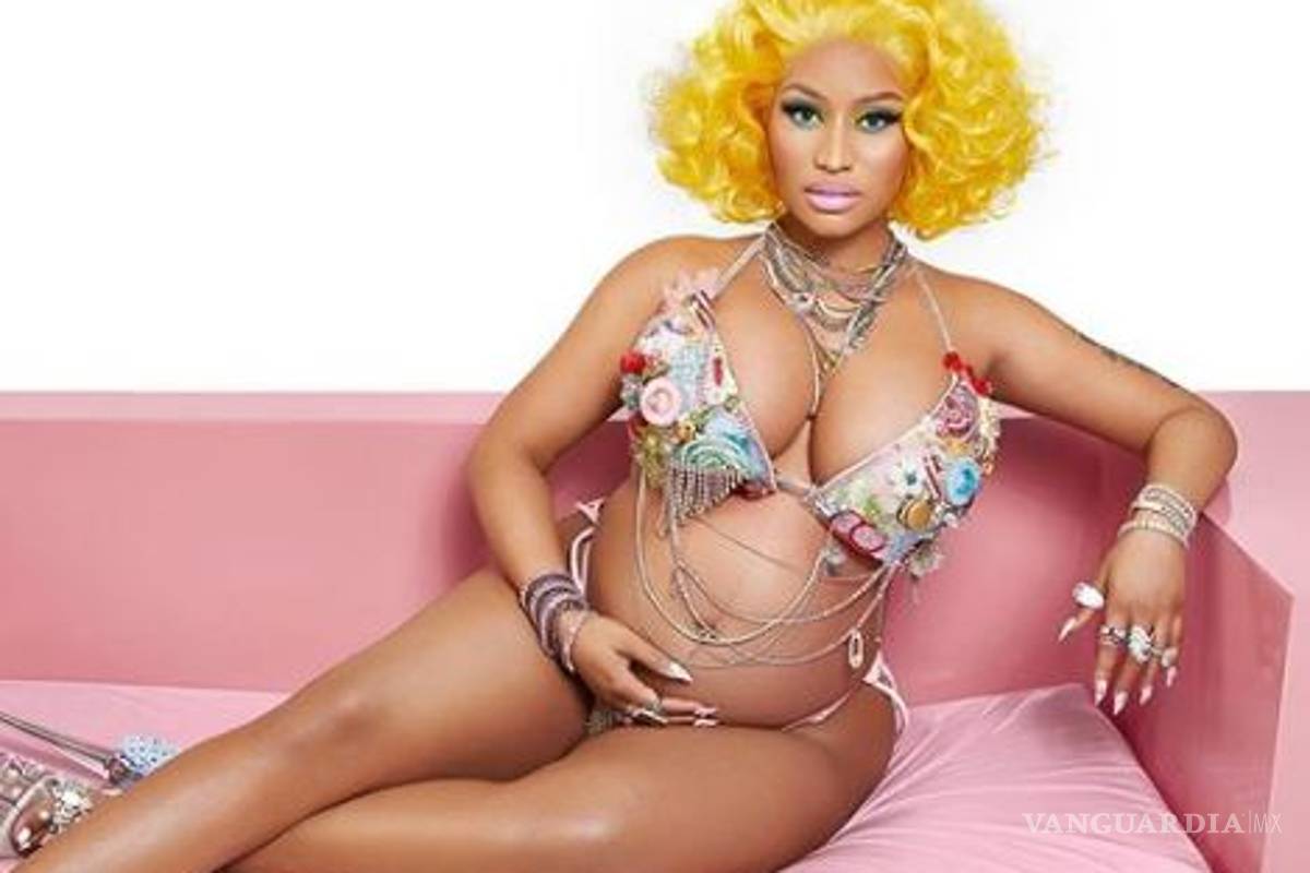 Con sexys fotos, Nicki Minaj, anuncia embarazo