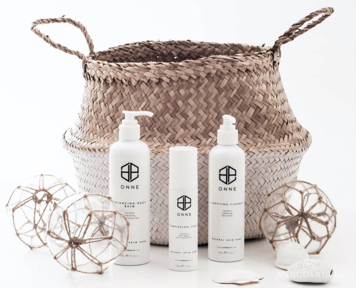 $!La mayoría de la gente debería humectarse la piel dos veces al día. Es posible que necesites mayor humectación durante el invierno.