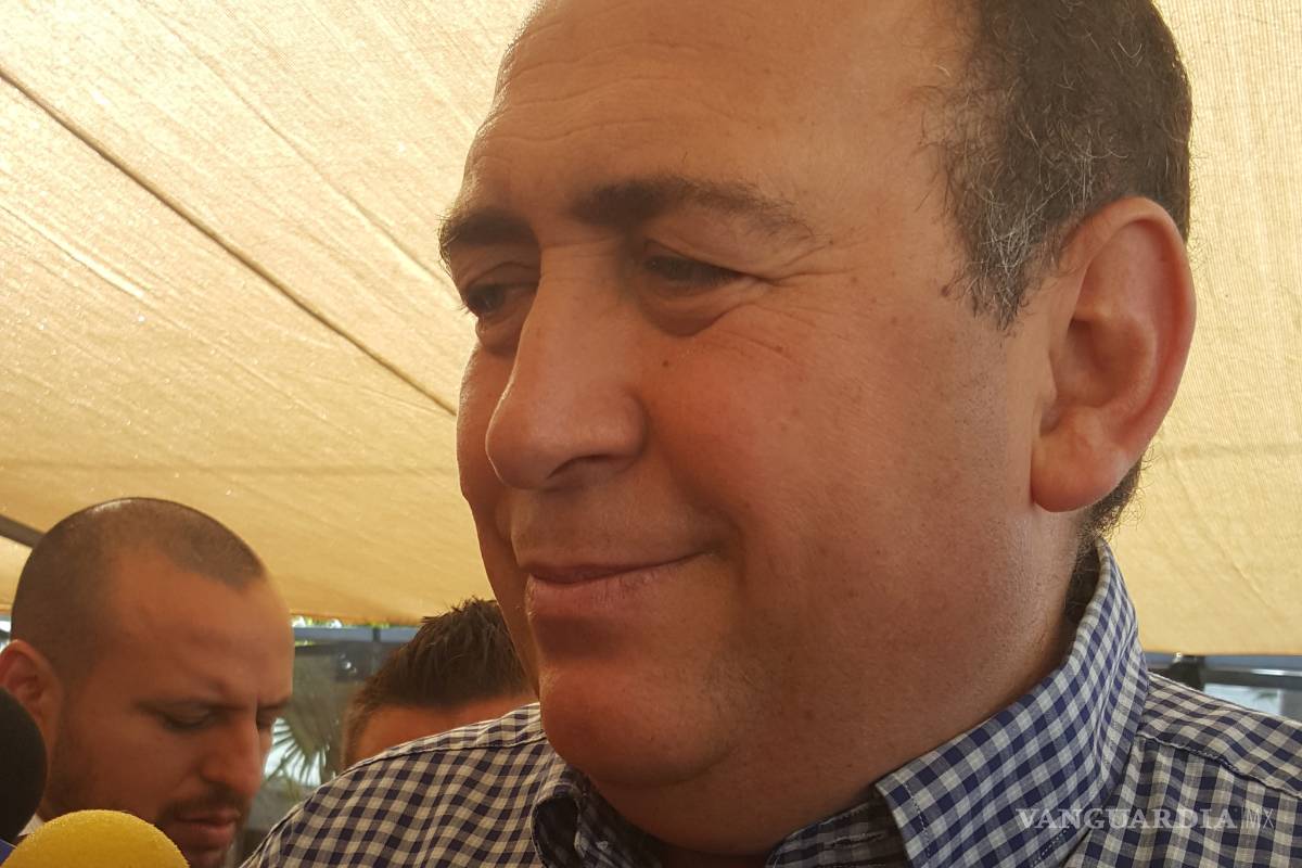 Falla en puente de Torreón fue originada por el tránsito de vehículos sobrecargados: Rubén Moreira