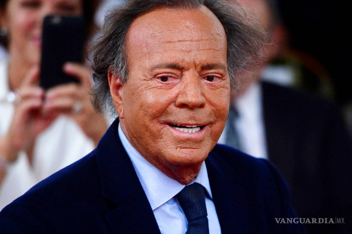 Compositora cubana en Miami demanda a Julio Iglesias