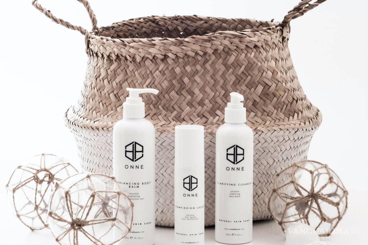 $!La mayoría de la gente debería humectarse la piel dos veces al día. Es posible que necesites mayor humectación durante el invierno.