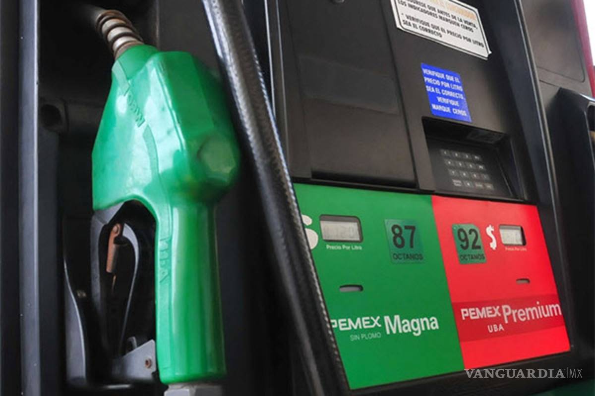 Gobierno de AMLO baja estímulo fiscal a la gasolina Magna y al diésel; Premium hila diez semanas sin apoyo