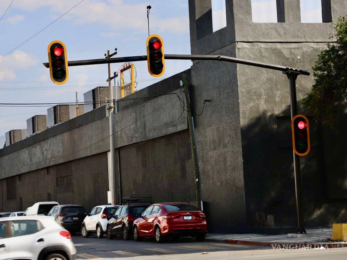 $!Con nuevos dispositivos en intersecciones clave, se espera una mejora sustancial en la movilidad del bulevar Carranza.