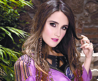 Dulce María triunfa con vuelta de RBD y compite con Los Beatles y Camila Cabello