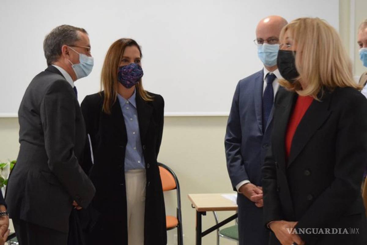 Beatriz busca conseguir piezas arqueológicas para el Bicentenario: AMLO