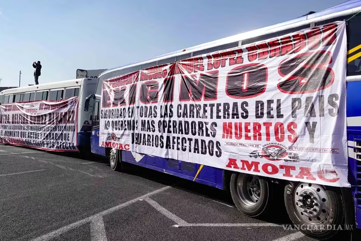 “No es un acto político”, transportistas critican a AMLO por minimizar paro nacional