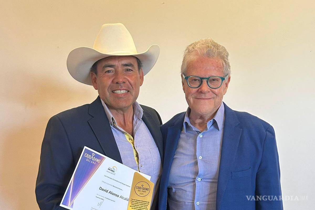 $!David Alonso con el periodista Jorge Sarmiento.