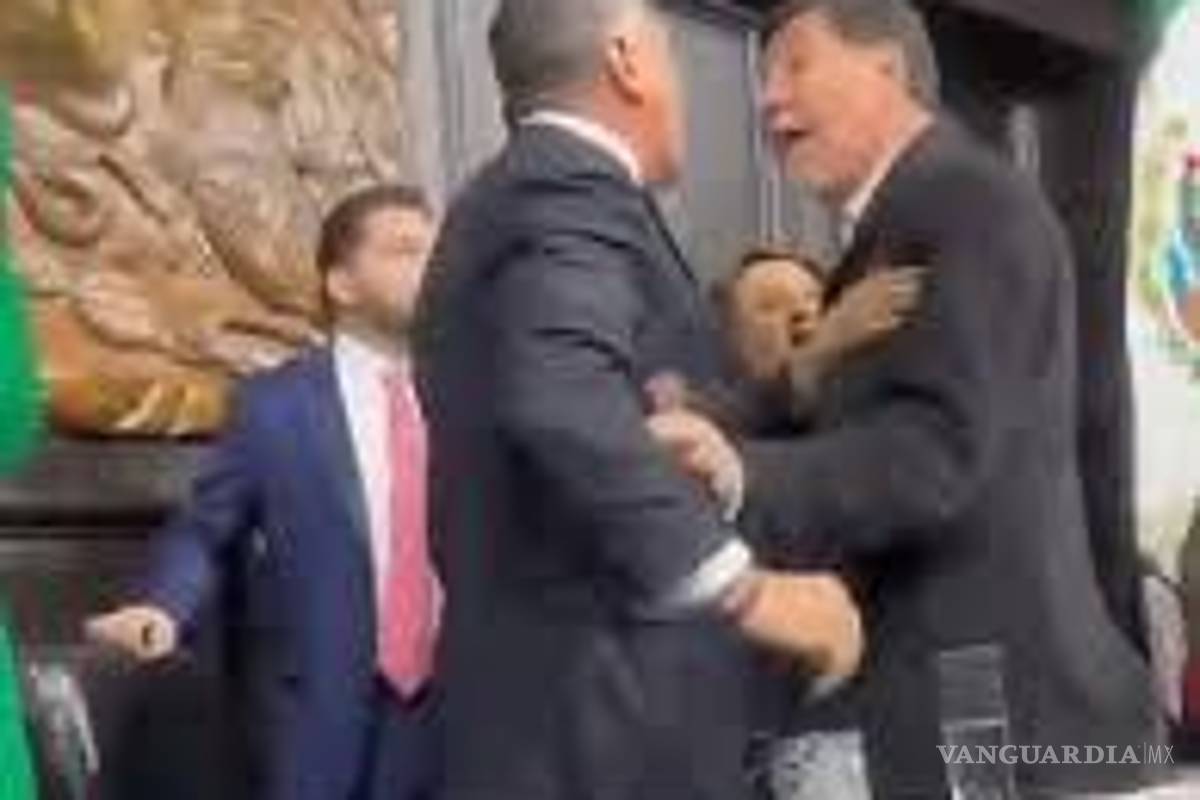 $!Gerardo Fernández Noroña, presidente de la Cámara de Senadores, acusado de provocador por sus opositores.