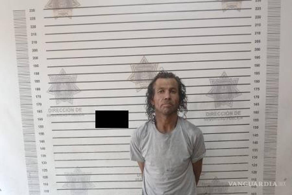 $!El detenido fue trasladado al Ministerio Público, donde se determinaría su situación jurídica.