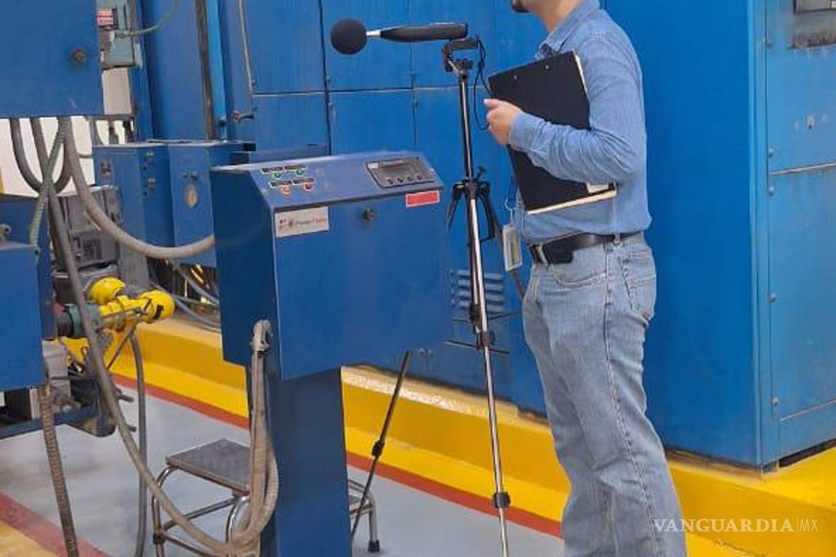 $!Ingenieros de seguridad asesoran a los centros de trabajo para implementar medidas preventivas.