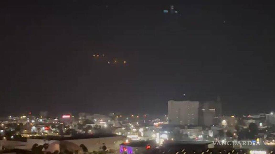 Increíble avistamiento OVNI... luces extrañas son captadas en el cielo de San Diego y Tijuana (videos)