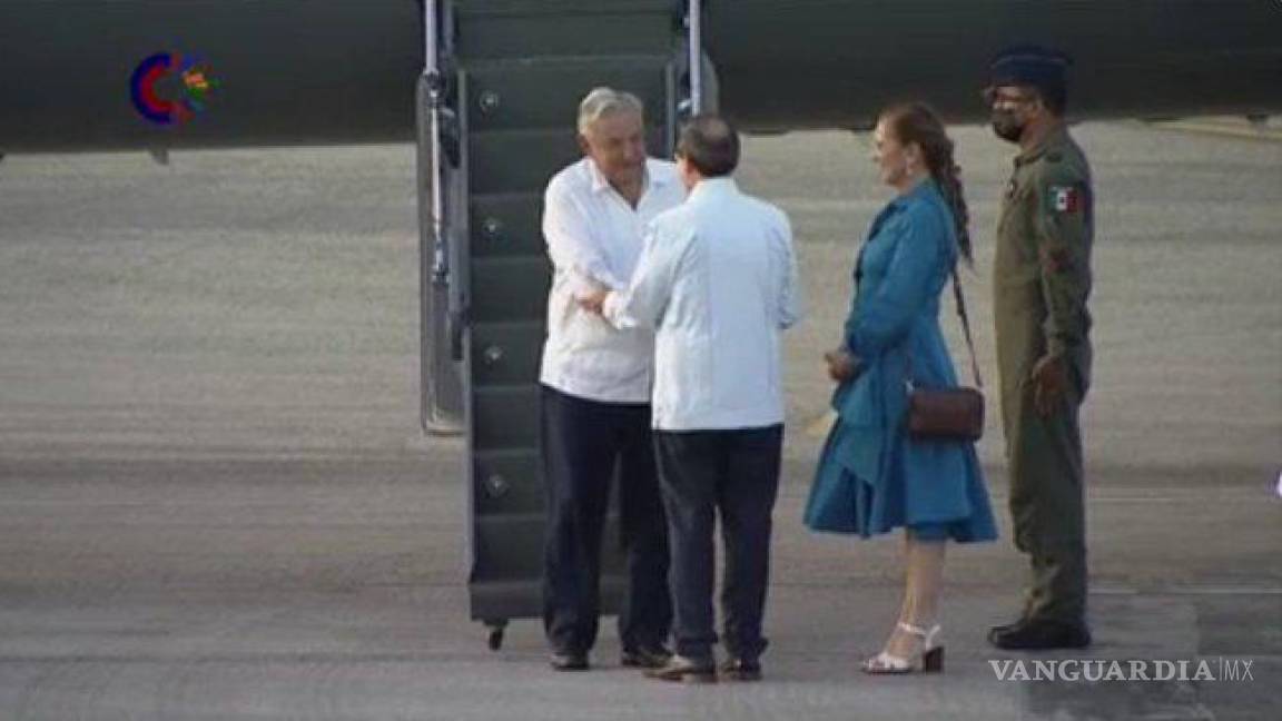 AMLO se reunió en privado y fuera de agenda con Raúl Castro