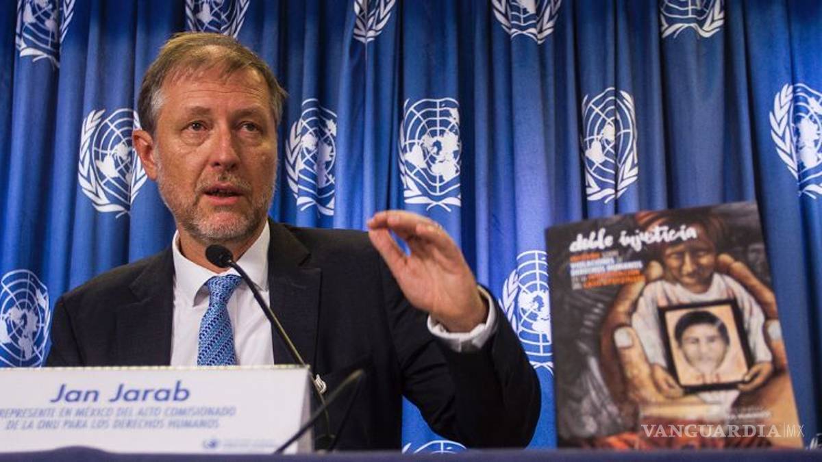 ONU-DH ratifica su informe sobre Ayotzinapa, pese a queja del gobierno