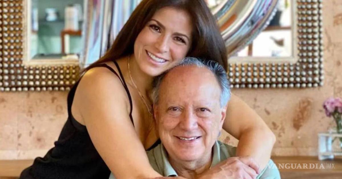 Fallece el papá de Alessandra Rosaldo a los 84 años de edad; fue mánager de Lucero y Sentidos Opuestos
