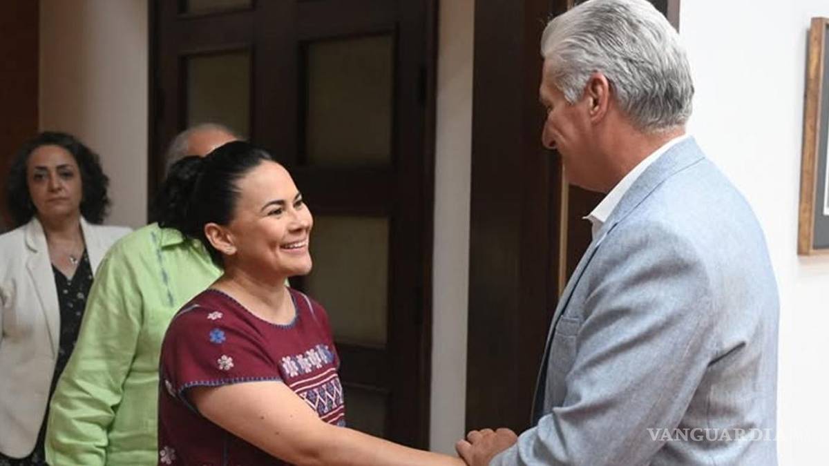 Señalan a Alejandra del Moral por presuntas red de envíos de efectivo hacia Cuba