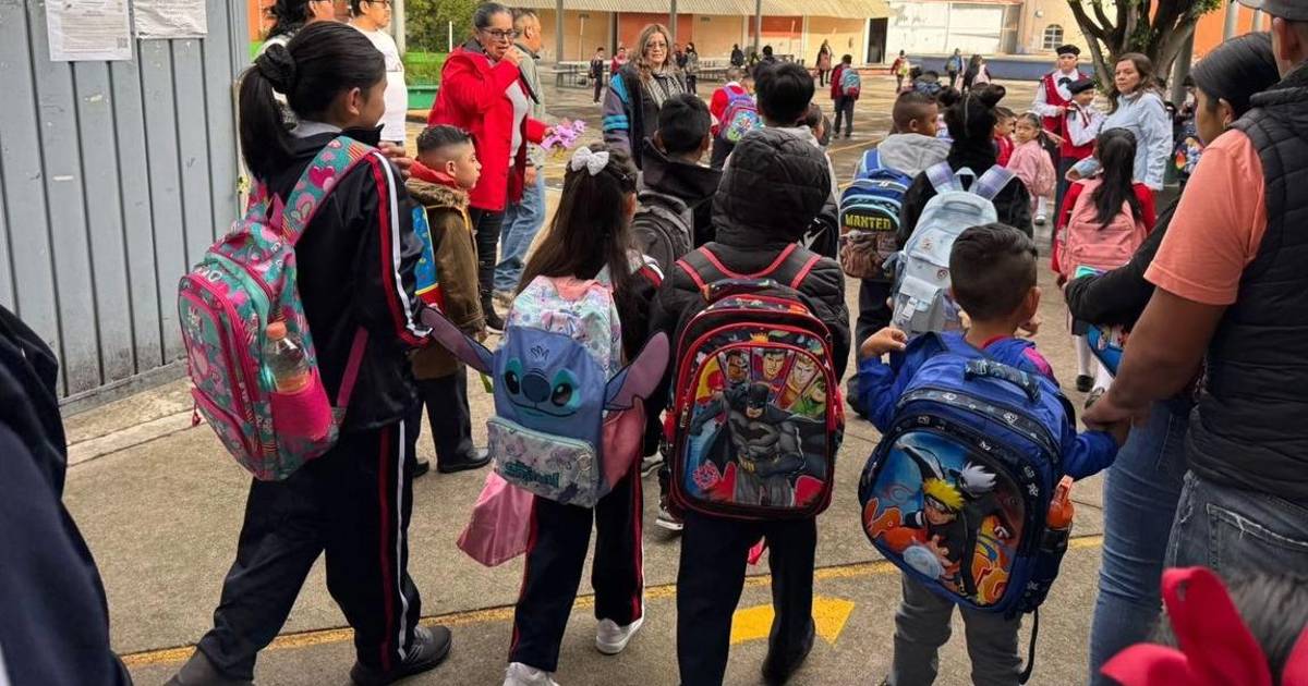 Hoy es el regreso a clases... pero habrá 2 días de asueto en septiembre, según el calendario de la SEP