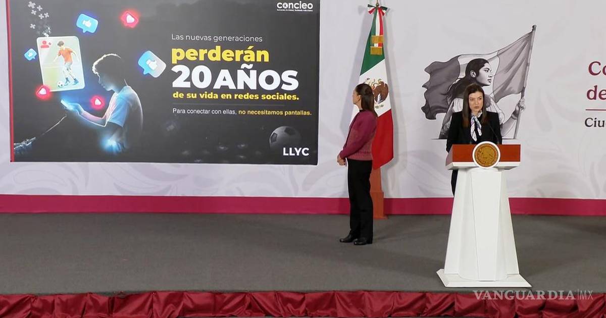 ‘Jóvenes perderán hasta 20 años de su vida en redes sociales’: especialistas en La Mañanera de Sheinbaum