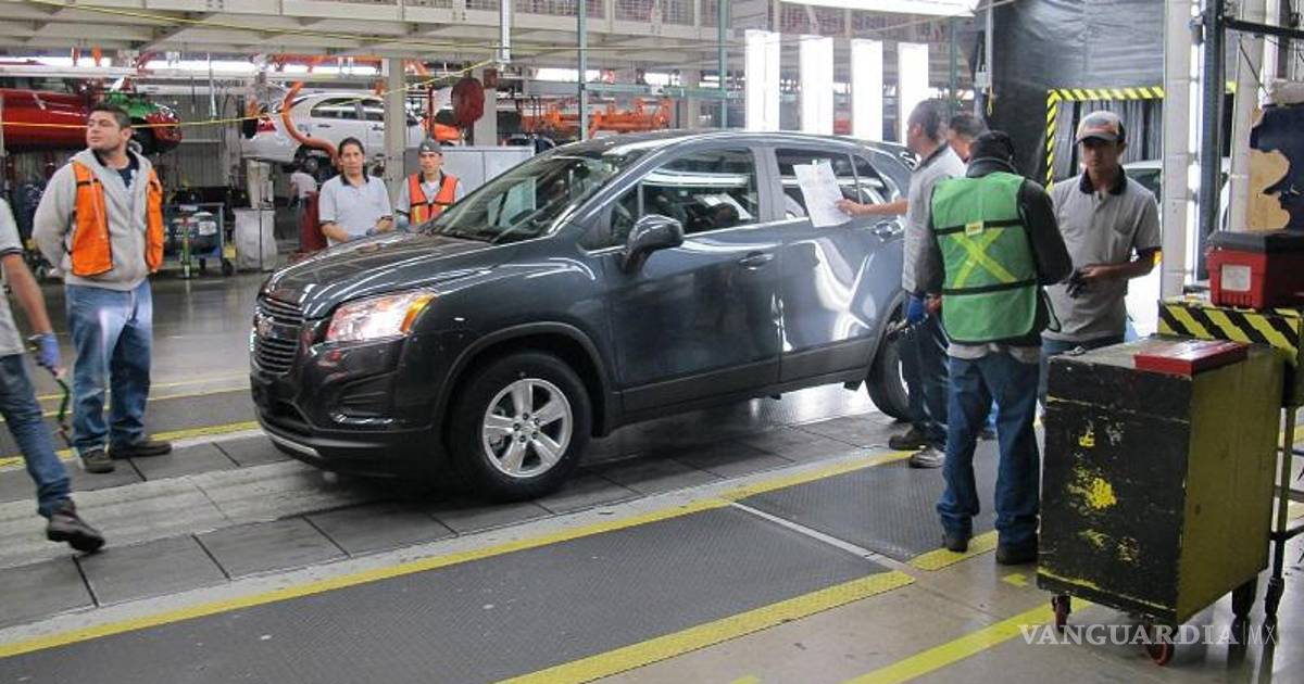Evalúan jornada de empleo para ex trabajadores de GM Ramos Arizpe
