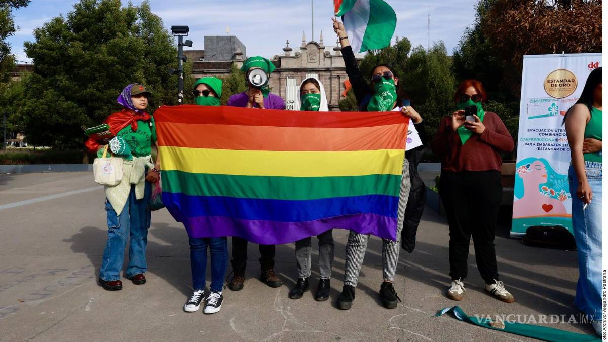 Impugna consejero de Coahuila listado del INE por exclusión a comunidad LGBTQ+