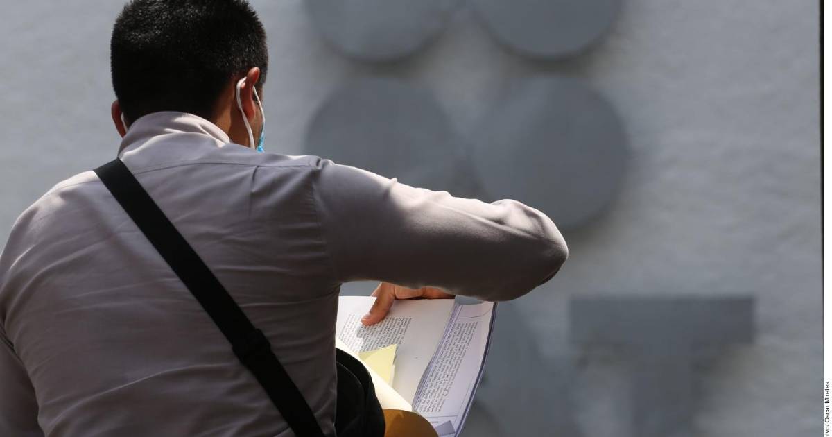 Pegaría SAT más a personas físicas con Paquete Económico de 2026