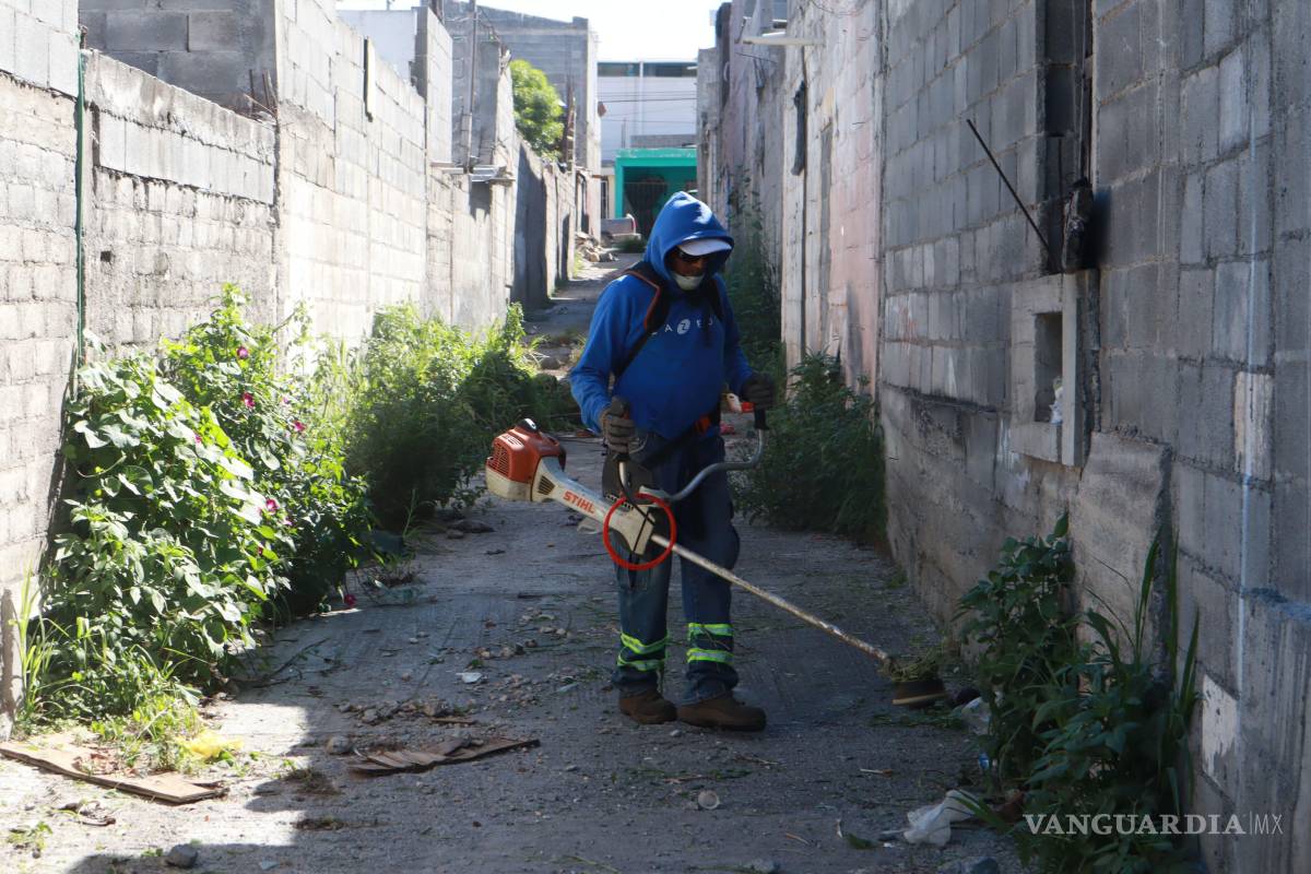 Refuerza Saltillo limpieza de callejones para mejorar calidad de vida