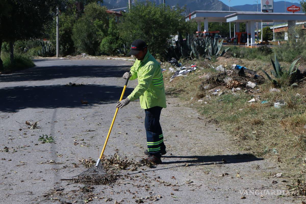 $!Vecinos de Parques de la Cañada agradecieron la limpieza y mantenimiento de áreas verdes por parte del Ayuntamiento.