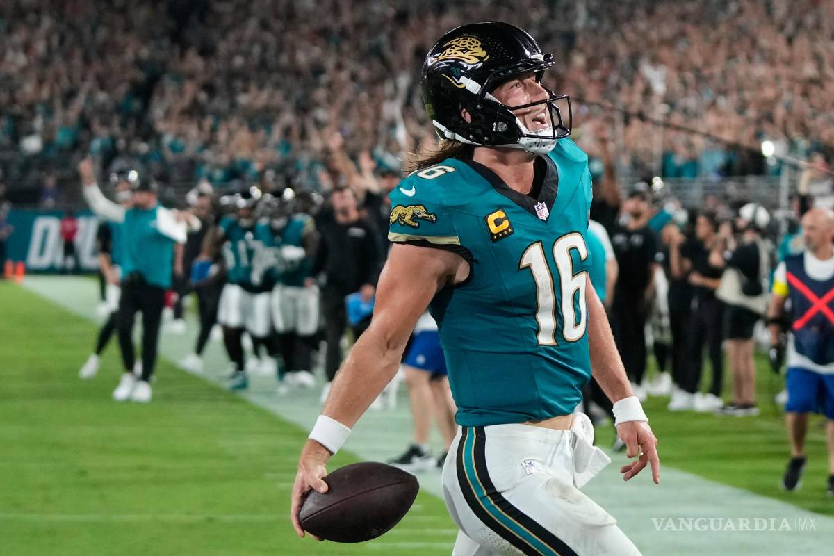 Trevor Lawrence lidera la remontada de los Jaguars ante los Chiefs en el Monday Night Football
