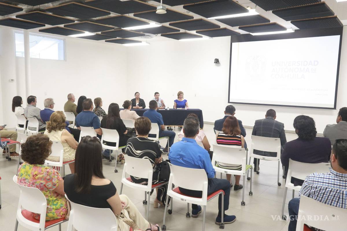 $!Autoridades universitarias se reunieron con directivos de escuelas incorporadas para presentar el nuevo plan de estudios de Bachillerato.