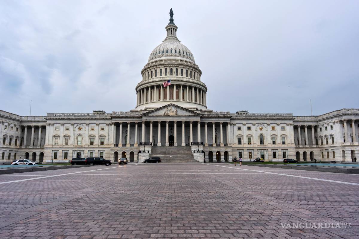 De no llegar hoy a un acuerdo entre republicanos y demócratas habrá un cierre de gobierno, sería el primero en 7 años