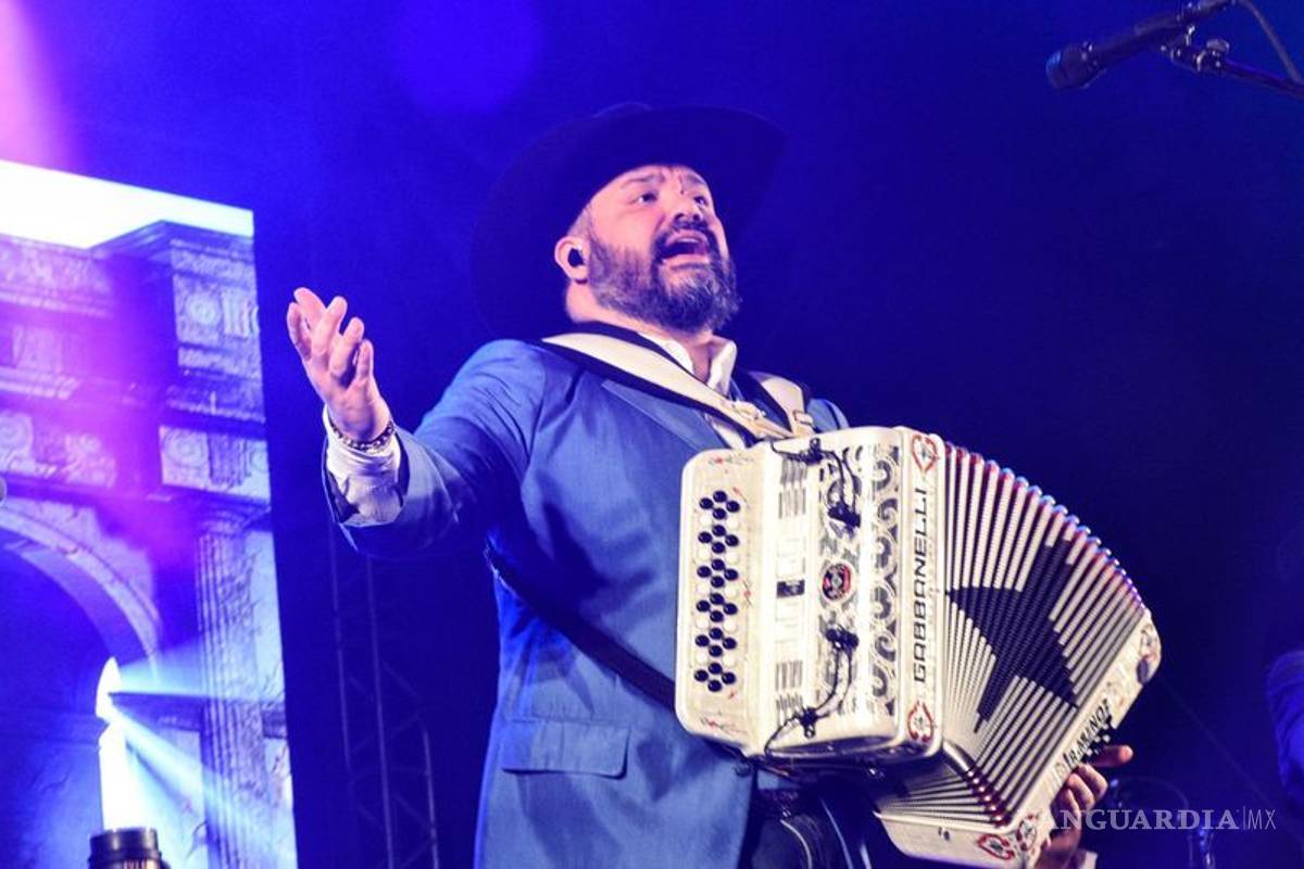 Cinco integrantes de Intocable dan positivo a COVID-19