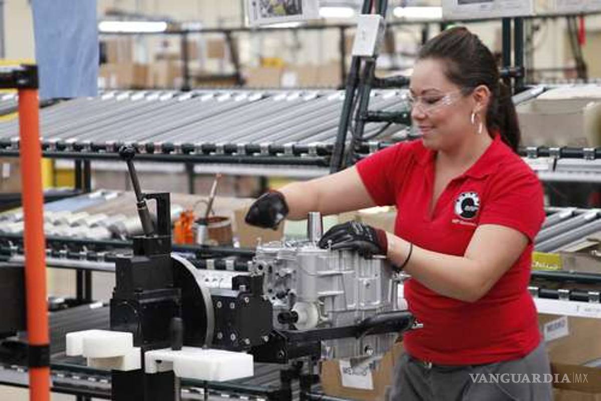 Suman 555 mil 598 empleos formales creados en 2017: IMSS