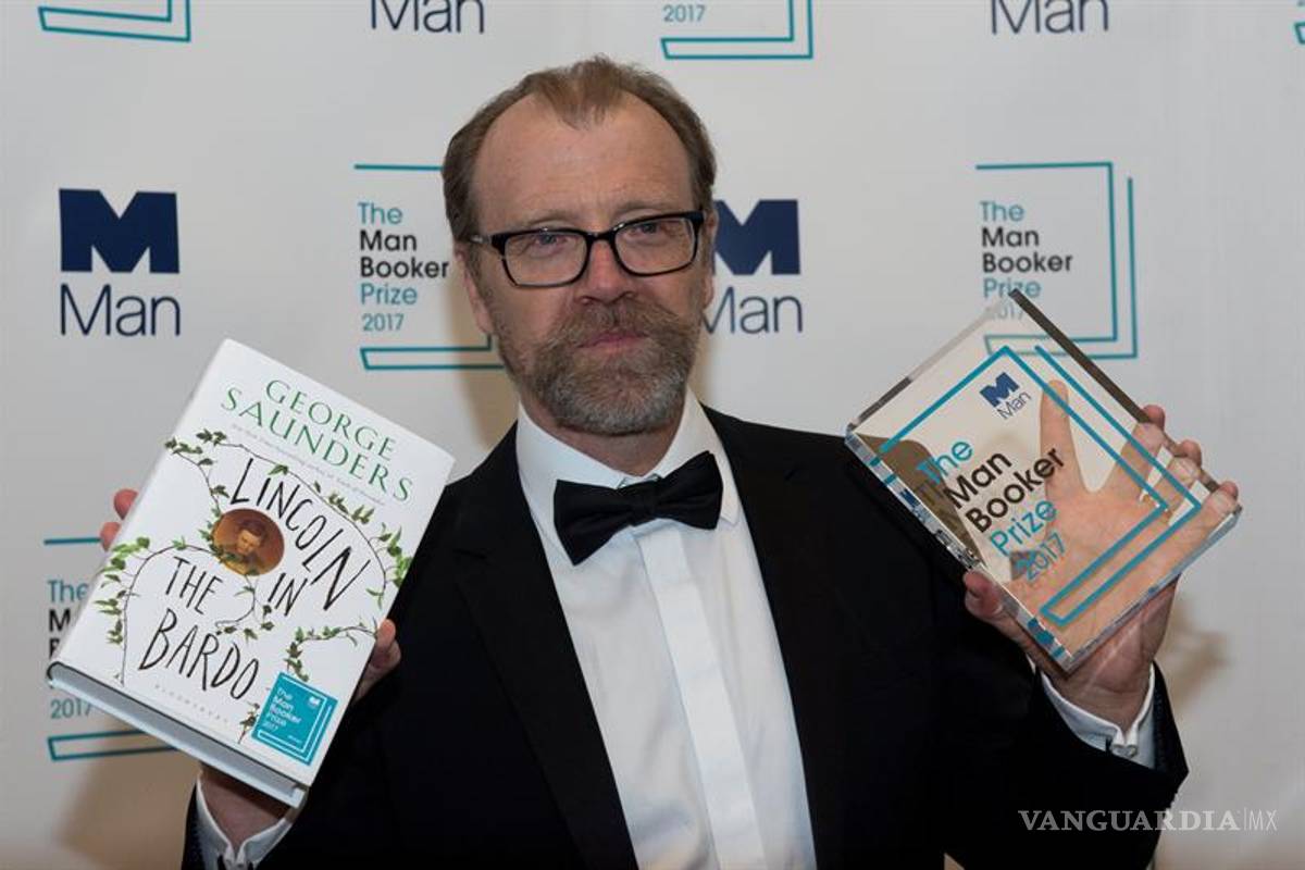 &quot;Lincoln in the Bardo” da a George Saunders el premio Man Booker