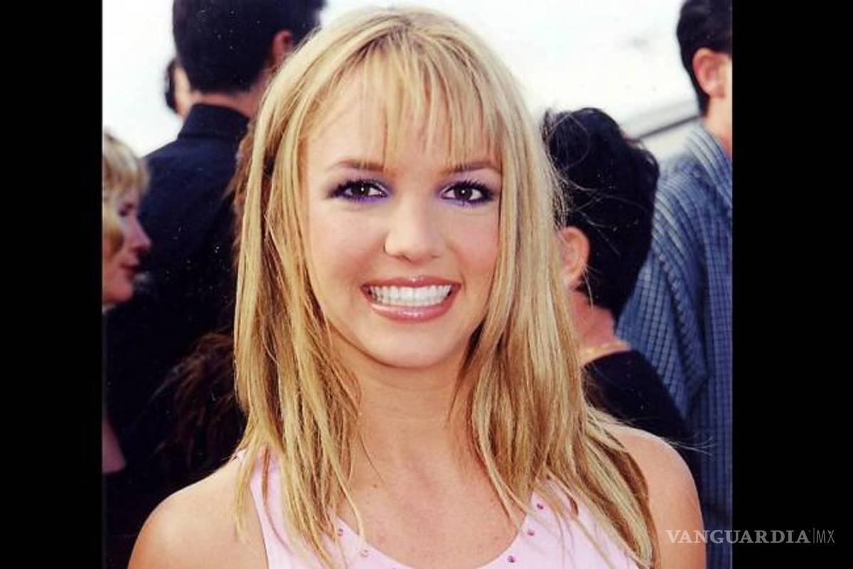 Britney Spears prohíbe a sus bailarines tener sexo