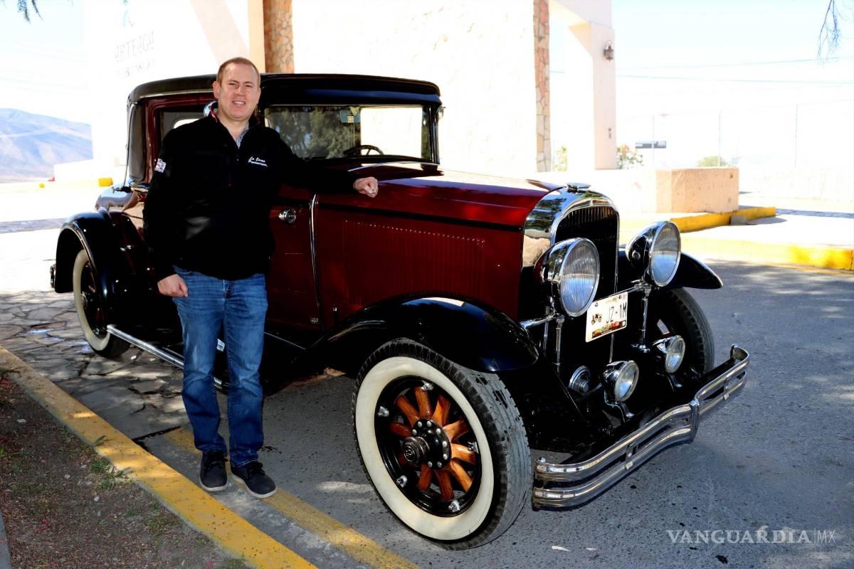 Saltillo: la carcacha de 92 años corre a 80 kilómetros por hora