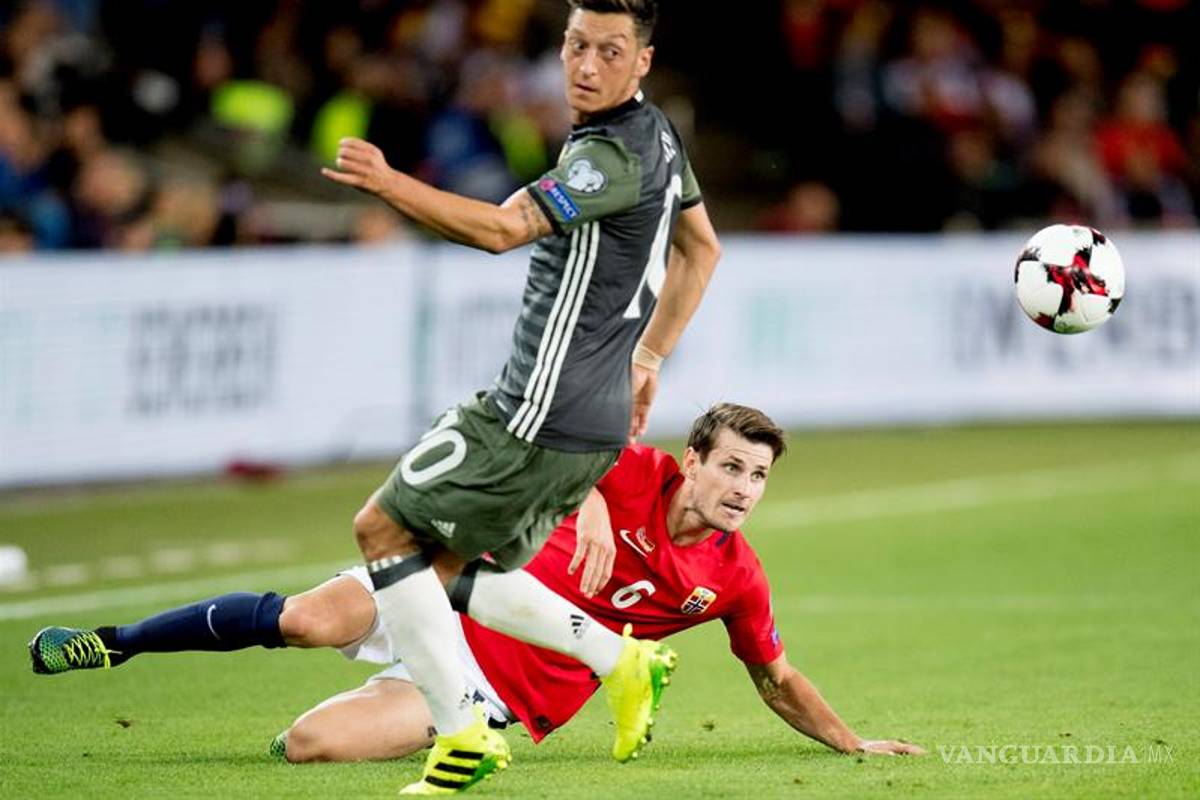 Inicia Alemania camino a Rusia con goleada sobre Noruega