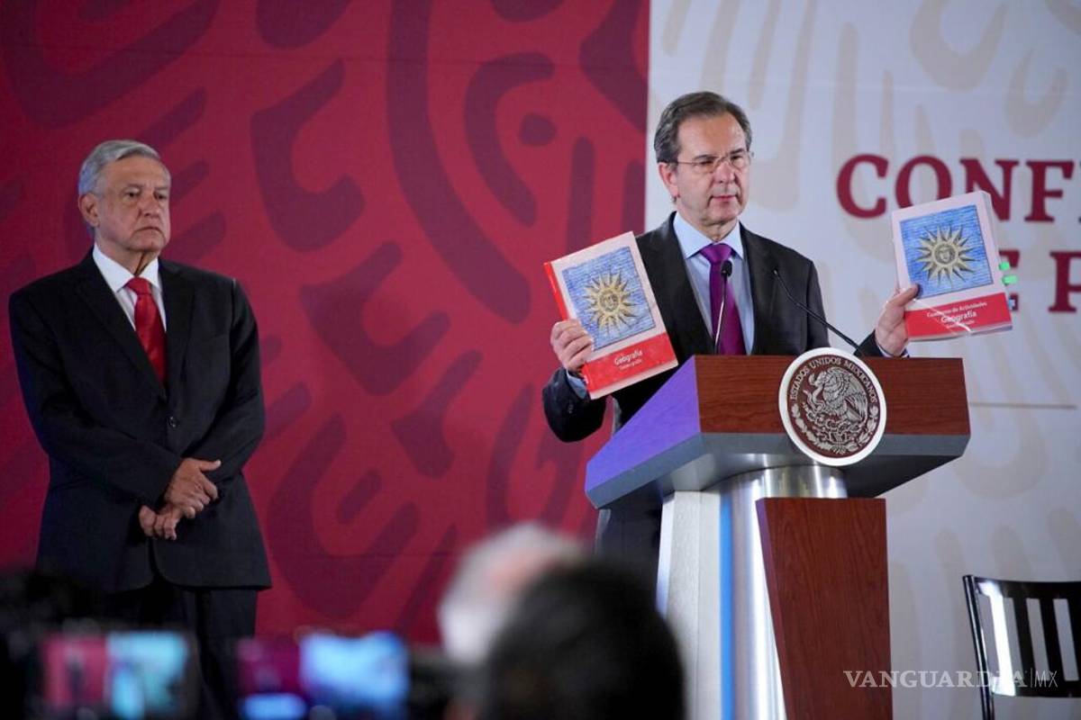 Avanza a 87 por ciento la entrega de libros de texto: Esteban Moctezuma